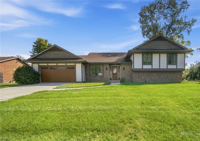 Photo 1 of Single family home for sale at 1444 Timberlane Dr, Lima, OH 45805 | MLS# 969071 | Listing updated on 2026-09-18