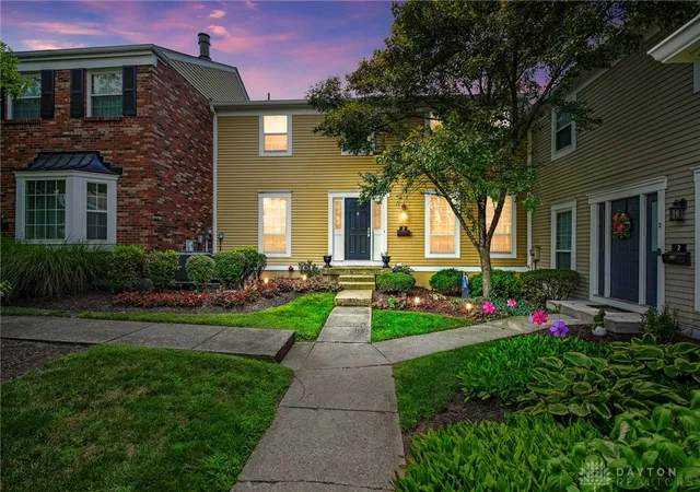 Photo 3 of Condo for sale at 3 S Applewood Ct, Fairfield, OH 45014 | MLS# 969108 | Listing updated on 2026-10-20