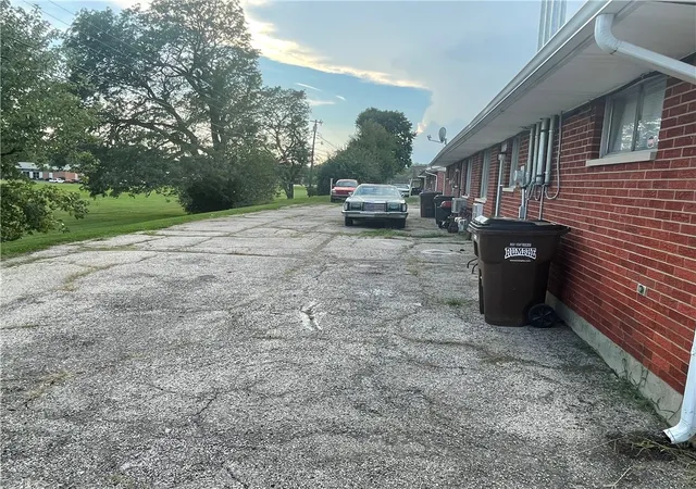 Photo 4 of Multi family home for sale at 460-466 Burman Ave, Dayton, OH 45426 | MLS# 968898 | Listing updated on 2026-10-06