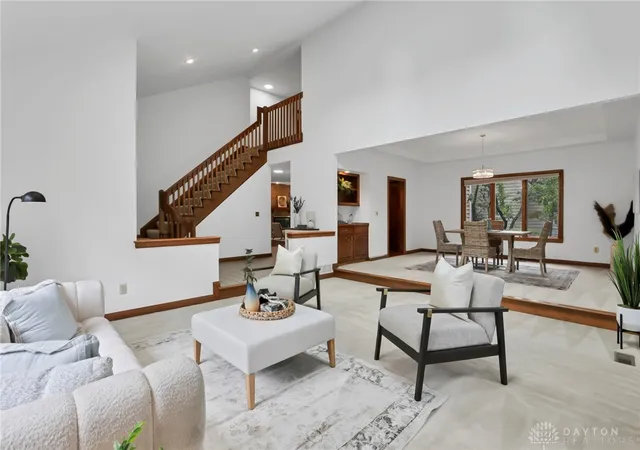 Photo 2 of Single family home for sale at 2252 Sedgwick Dr, Columbus, OH 43220 | MLS# 969149 | Listing updated on 2026-10-03