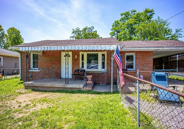 Photo 2 of Single family home for sale at 3210 Finley St, Middletown, OH 45044 | MLS# 969166 | Listing updated on 2026-09-22