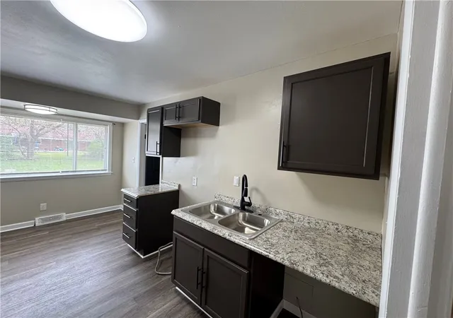 Photo 3 of Single family home for sale at 2612 Windlow Dr, Dayton, OH 45406 | MLS# 969164 | Listing updated on 2026-09-18