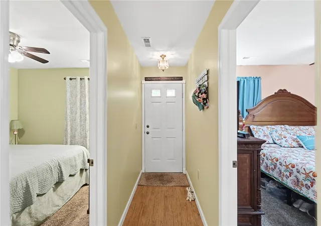 Listing Photo 4 - Condo for sale in building located at 810 Pine Needles Dr, Dayton, OH 45458
