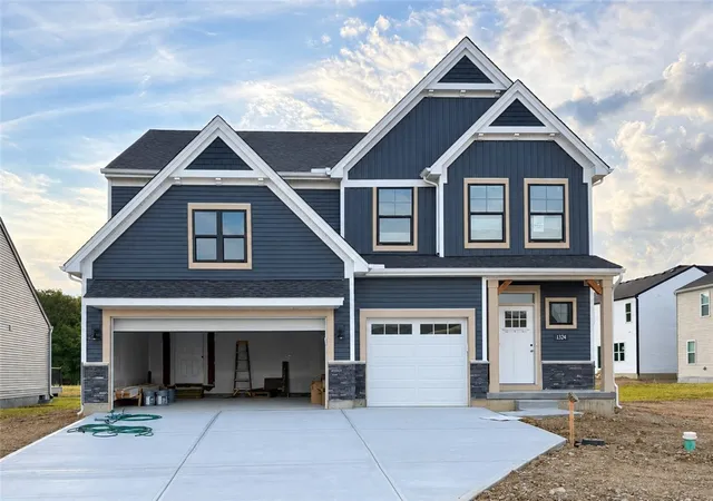 Photo 1 of Sale Pending at 1324 Blue Spruce Ln, Wilmington, OH 45177 | MLS# 969131 | Listing updated on 2026-09-17