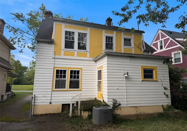 Photo 13 of Single family home for sale at 1307 Kumler Ave, Dayton, OH 45406 | MLS# 969190 | Listing updated on 2026-09-22