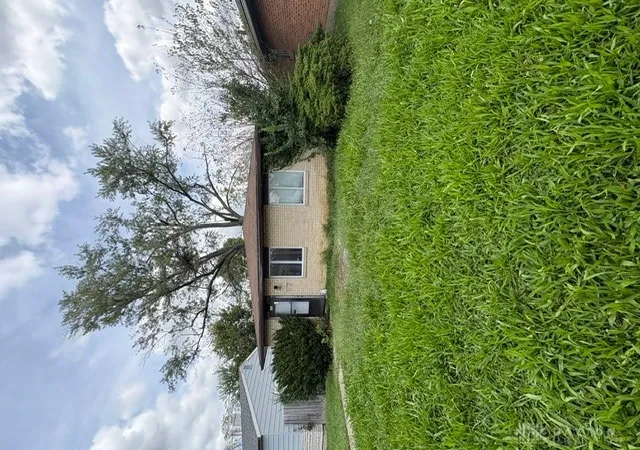 Photo 2 of Single family home for sale at 858 N Upland Ave, Dayton, OH 45402 | MLS# 969200 | Listing updated on 2026-10-04