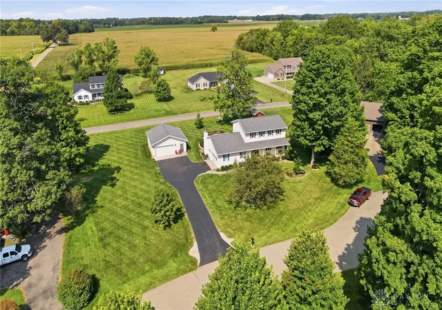Photo 3 of Sale Pending at 1667 Bending Tree Dr, New Carlisle, OH 45344 | MLS# 967803 | Listing updated on 2026-09-27