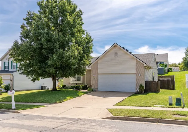 Photo 3 of Single family home for sale at 436 Thompson Dr, Fairborn, OH 45324 | MLS# 968465 | Listing updated on 2026-09-18