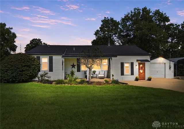 Single family home for sale at 2106 Hamilton Rd, Lebanon, OH 45036 | MLS# 969248 | Listing updated on 2026-10-05