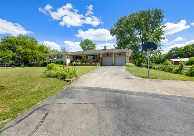 Photo 2 of Single family home for sale at 818 Antioch School Rd, Vandalia, OH 45377 | MLS# 969122 | Listing updated on 2026-09-18