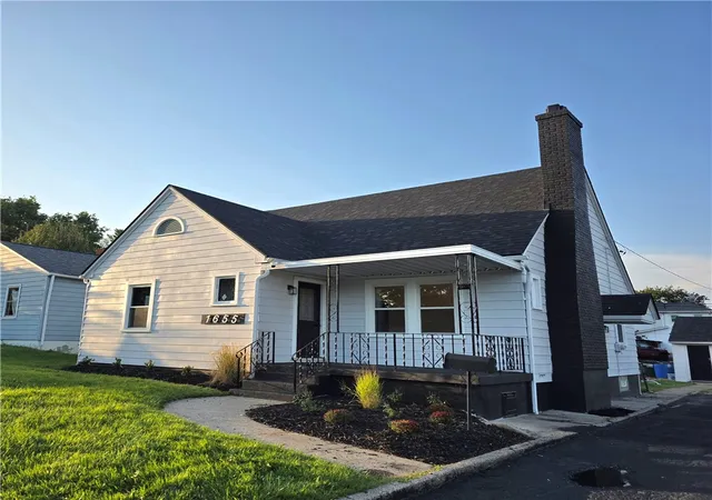 Photo 1 of Single family home for sale at 1655 Darst Ave, Dayton, OH 45403 | MLS# 969257 | Listing updated on 2026-10-02