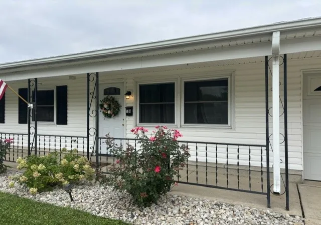 Photo 3 of Single family home for sale at 138 Mccraw Dr, Englewood, OH 45322 | MLS# 969278 | Listing updated on 2026-09-25