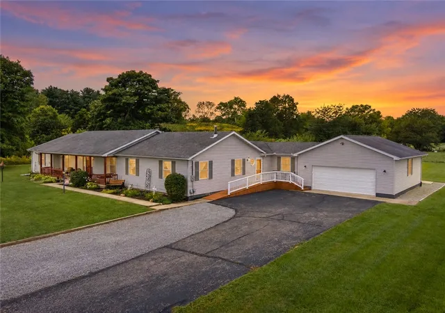 Photo 1 of Single family home for sale at 5373 Upper Valley Pike, Springfield, OH 45502 | MLS# 969292 | Listing updated on 2026-09-19