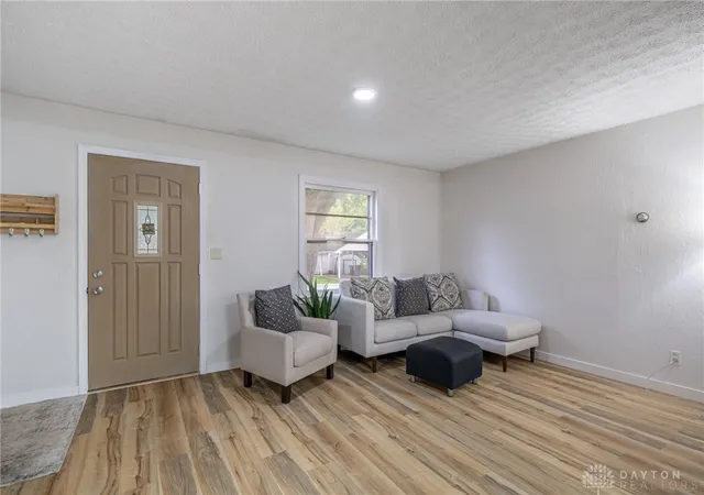 Photo 3 of Single family home for sale at 940 Chestnut St, Xenia, OH 45385 | MLS# 969309 | Listing updated on 2026-10-05