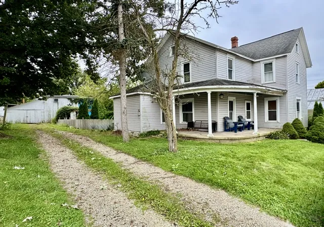 Photo 2 of Single family home for sale at 207 W Monument St, Pleasant Hill, OH 45359 | MLS# 969306 | Listing updated on 2026-09-23