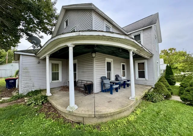 Photo 4 of Single family home for sale at 207 W Monument St, Pleasant Hill, OH 45359 | MLS# 969306 | Listing updated on 2026-09-23
