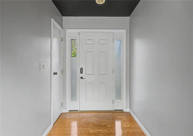 Photo 4 of Single family home for sale at 2180 Woodstock Ct, Troy, OH 45373 | MLS# 969337 | Listing updated on 2026-10-01