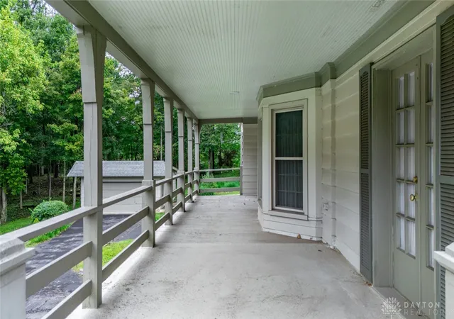 Photo 4 of Single family home for sale at 1060 Hidden Ridge Ln, Dayton, OH 45459 | MLS# 969321 | Listing updated on 2026-09-21