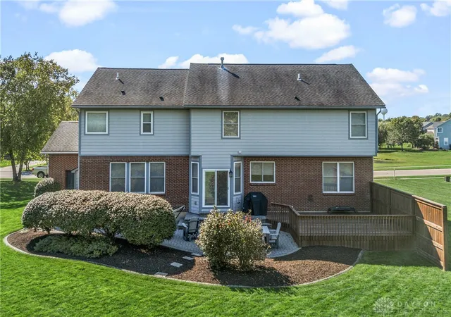 Photo 4 of Single family home for sale at 3298 Seton Hl Dr, Bellbrook, OH 45305 | MLS# 969329 | Listing updated on 2026-10-04