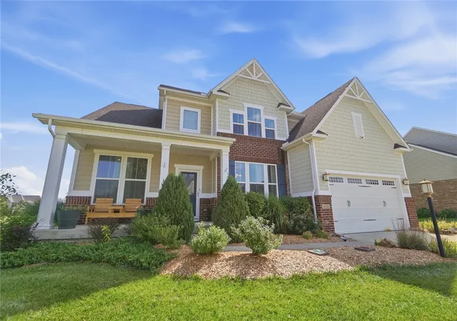 Photo 4 of Sale Pending at 10135 Morgan Grey Ct, Dayton, OH 45458 | MLS# 969119 | Listing updated on 2026-10-05