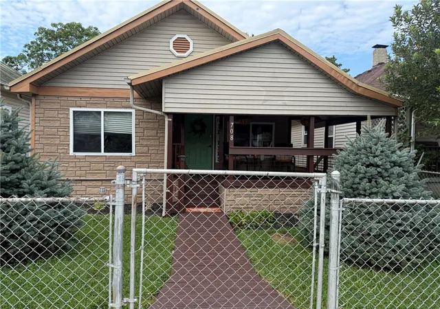 Photo 1 of Single family home for sale at 708 Elsmere St, Middletown, OH 45042 | MLS# 969369 | Listing updated on 2026-09-22