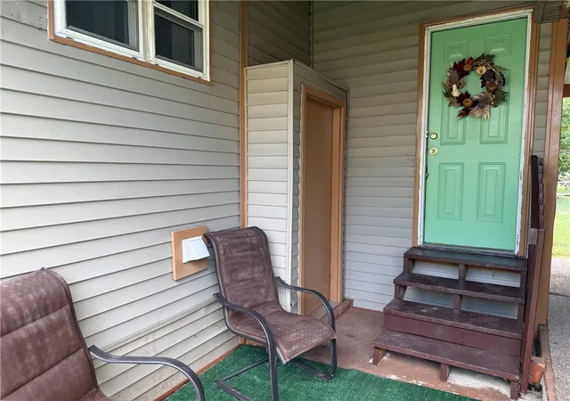 Photo 4 of Single family home for sale at 708 Elsmere St, Middletown, OH 45042 | MLS# 969369 | Listing updated on 2026-09-22