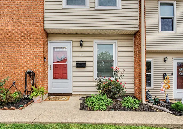 Photo 1 of Condo for sale at 4531 Bonita Dr #110, Middletown, OH 45044 | MLS# 969370 | Listing updated on 2026-09-22