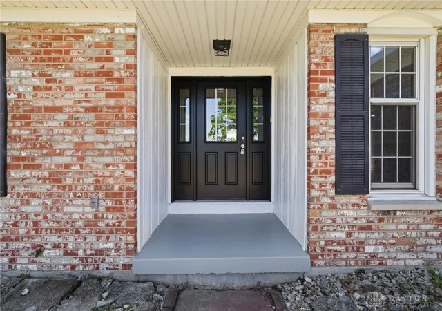 Photo 3 of Single family home for sale at 6157 Todhunter Rd, Middletown, OH 45044 | MLS# 969397 | Listing updated on 2026-09-21