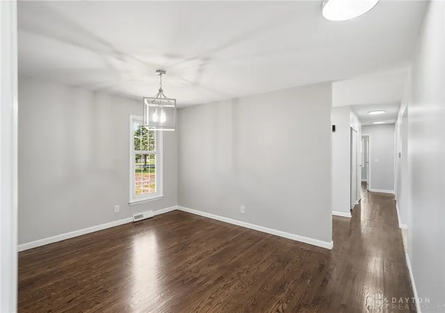 Photo 3 of Single family home for sale at 6157 Todhunter Rd, Middletown, OH 45044 | MLS# 969397 | Listing updated on 2026-09-21