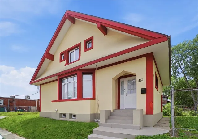 Photo 2 of Single family home for sale at 551 Maryland Ave, Dayton, OH 45404 | MLS# 969367 | Listing updated on 2026-09-21