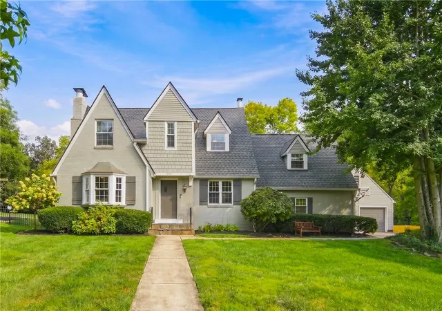 Photo 1 of Single family home for sale at 4010 Ridgeway Rd, Dayton, OH 45429 | MLS# 968739 | Listing updated on 2026-09-25
