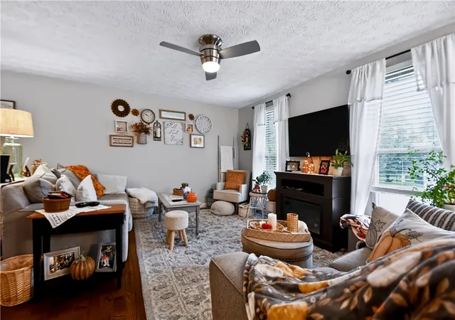 Photo 4 of Single family home for sale at 1430 Birch Bark Ct, Dayton, OH 45440 | MLS# 969381 | Listing updated on 2026-09-24