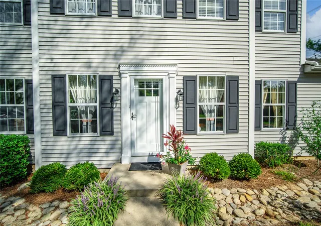 Photo 3 of Single family home for sale at 7857 Saddleback Pl, Maineville, OH 45039 | MLS# 969207 | Listing updated on 2026-09-22