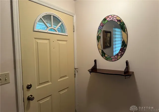 Photo 3 of Single family home for sale at 7721 Shalamar Dr, Dayton, OH 45424 | MLS# 969417 | Listing updated on 2026-09-24