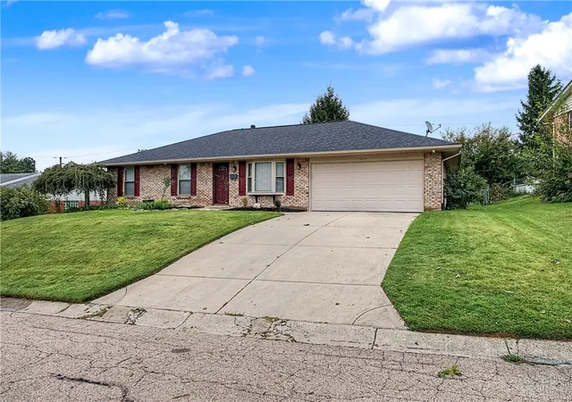Photo 1 of Single family home for sale at 6230 7 Pines Dr, Dayton, OH 45449 | MLS# 969316 | Listing updated on 2026-10-06