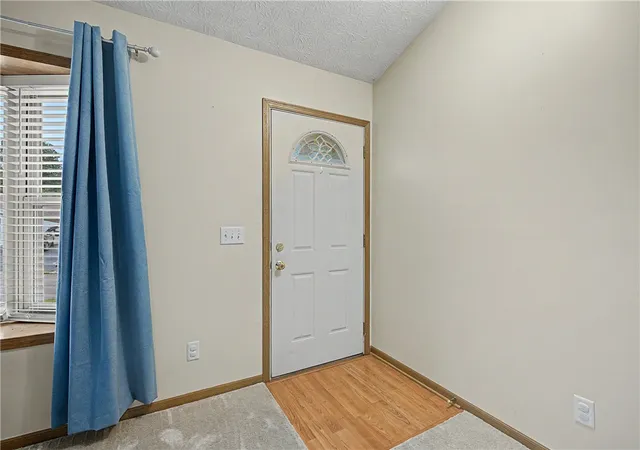 Photo 4 of Single family home for sale at 6230 7 Pines Dr, Dayton, OH 45449 | MLS# 969316 | Listing updated on 2026-10-06