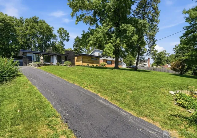 Photo 3 of Single family home for sale at 518 Kensington St, Middletown, OH 45044 | MLS# 969470 | Listing updated on 2026-09-22