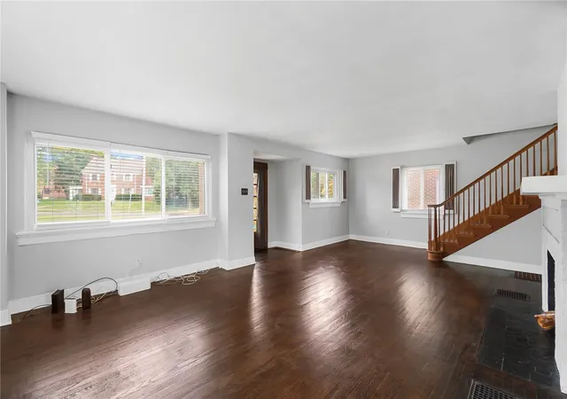 Photo 4 of Single family home for sale at 1318 Princeton Dr, Dayton, OH 45406 | MLS# 969428 | Listing updated on 2026-09-26