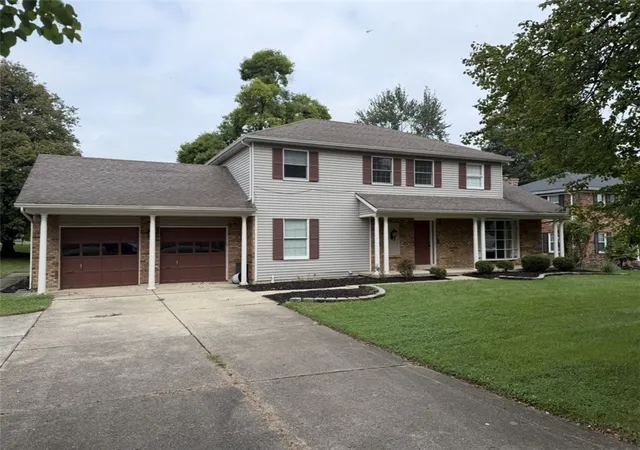 Single family home for sale at 600 Quail Run Rd, Middletown, OH 45042 | MLS# 969454