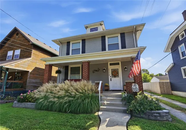 Single family home for sale at 2928 Pleasant Ave, Hamilton, OH 45015 | MLS# 970248