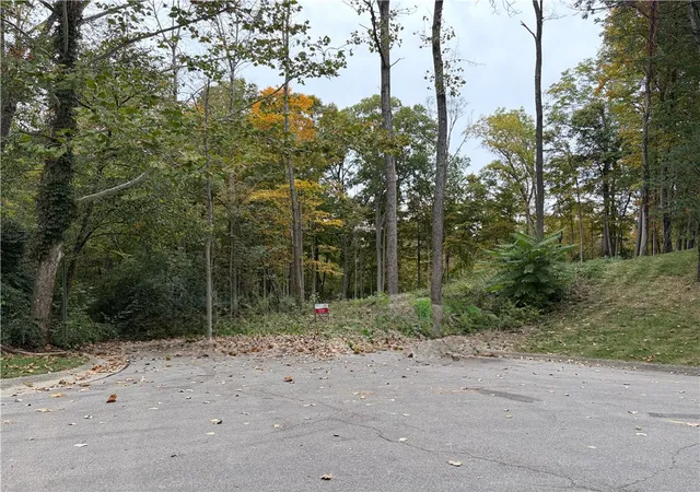 Photo 2 of Sale Pending at 0 Canterbury Dr, Franklin, OH 45005 | MLS# 970774 | Listing updated on 2026-10-21