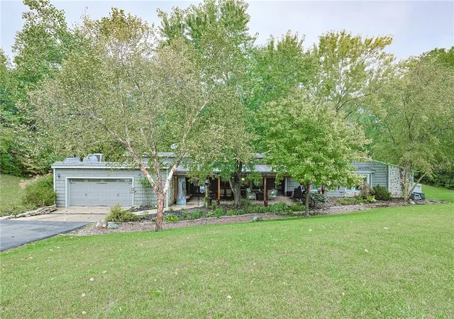 Photo 1 of Single family home for sale at 6941 Browns Run Rd, Middletown, OH 45042 | MLS# 970966 | Listing updated on 2026-10-21