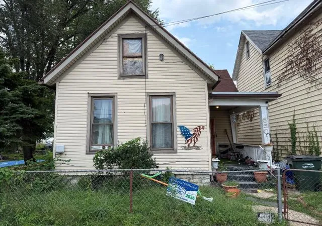 Photo 1 of Sale Pending at 550 Corwin St, Dayton, OH 45410 | MLS# 971060 | Listing updated on 2026-10-21