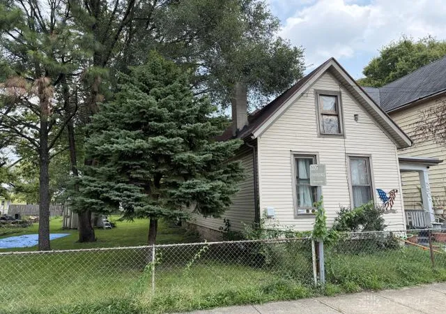 Photo 1 of Sale Pending at 550 Corwin St, Dayton, OH 45410 | MLS# 971060 | Listing updated on 2026-10-21