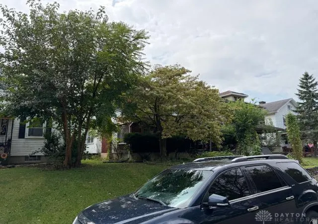 Photo 4 of Sale Pending at 1320 Demphle Ave, Dayton, OH 45410 | MLS# 971063 | Listing updated on 2026-10-21