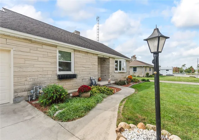 Photo 3 of Sale Pending at 570 W Ward St, Versailles, OH 45380 | MLS# 971125 | Listing updated on 2026-10-21