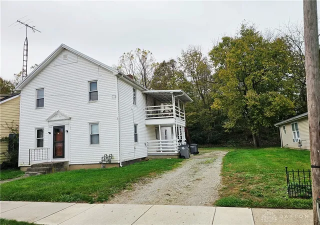 Photo 2 of Multi family home for sale at 906 Race Dr, Troy, OH 45373 | MLS# 971255 | Listing updated on 2026-10-21