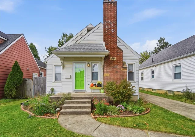 Photo 1 of Sale Pending at 2841 Kenview Ave, Dayton, OH 45420 | MLS# 971286 | Listing updated on 2026-10-21