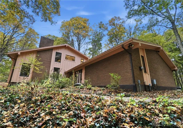 Photo 3 of Sale Pending at 2302 Kershner Rd, Dayton, OH 45414 | MLS# 971335 | Listing updated on 2026-10-20