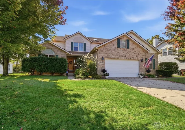 Photo 1 of Single family home for sale at 1016 Meadow Thrush Dr, Englewood, OH 45315 | MLS# 969832 | Listing updated on 2026-10-21